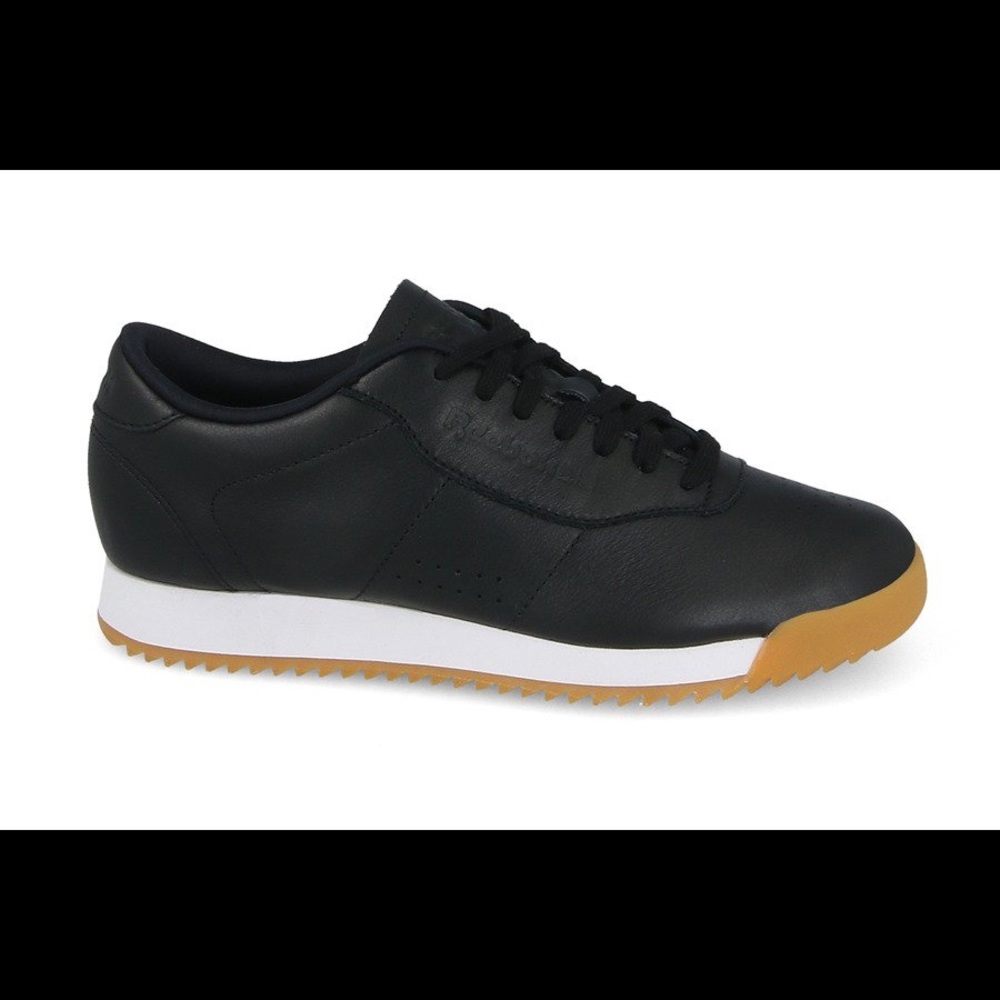 Reebok shoes - Picture 3 of 3